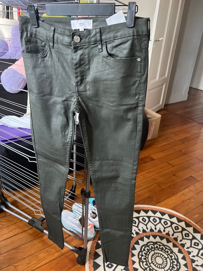 Jean effet enduit kaki MANGO taille 36 - photo numéro 4