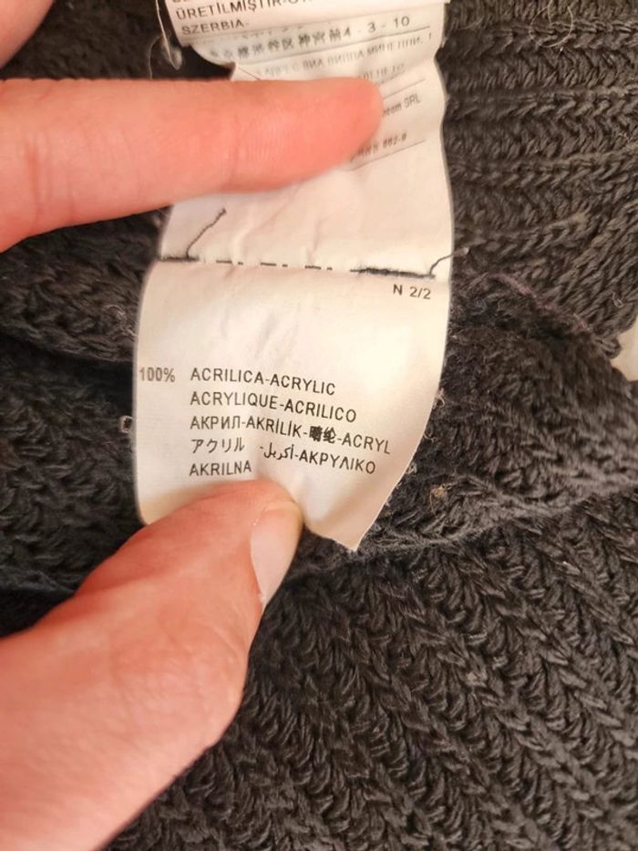 🌸Pull fin noir Benetton Taille 36🌸 - photo numéro 6