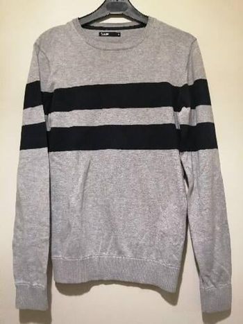 Pull Jules gris. Taille S.