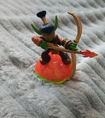 Figurine flameslinger skylanders activision