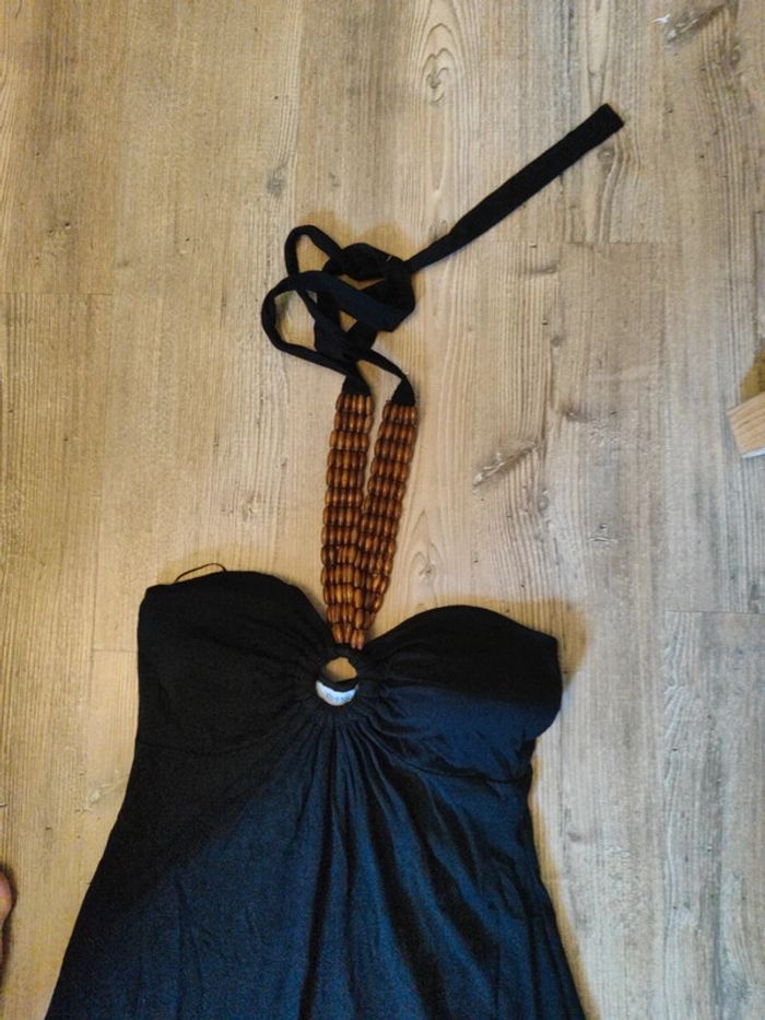 Robe noir dos nu T38 - photo numéro 2