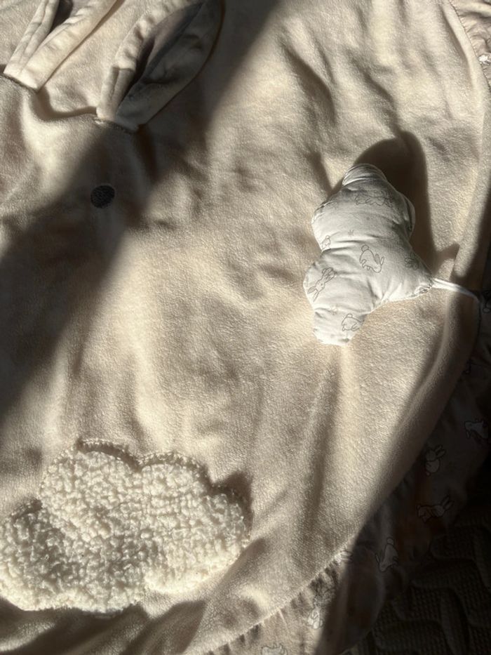 Tapis de Sol Maison du monde Lapin petit cœur d’amour beige - photo numéro 3