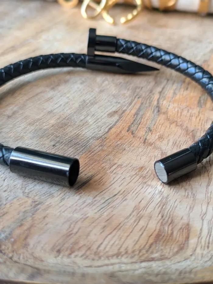 Bracelet cuir clou homme - photo numéro 3