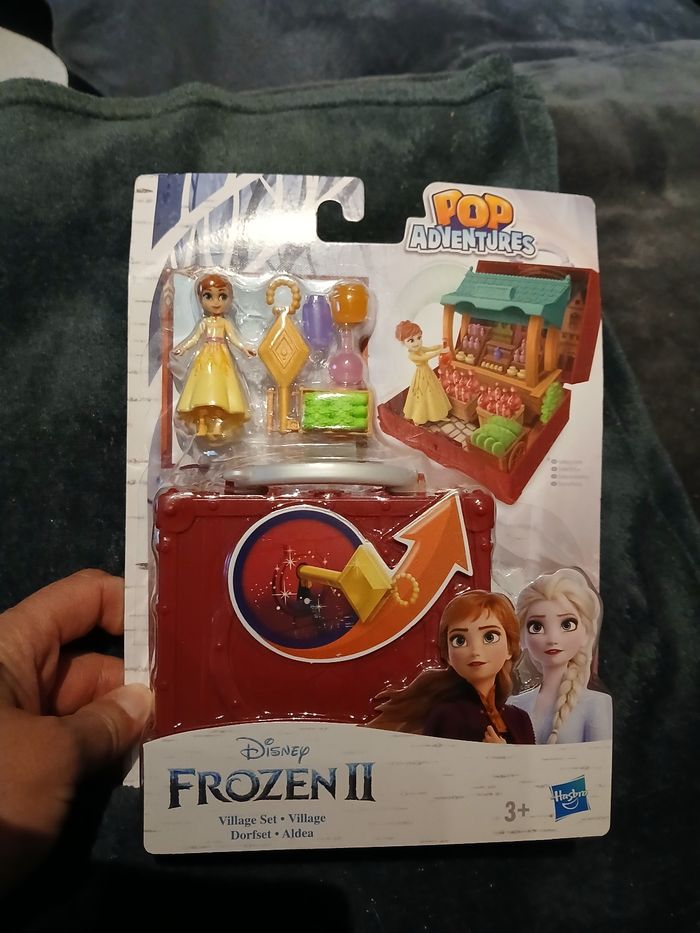 Pop aventures,la reine des neiges 2,façon polly pocket