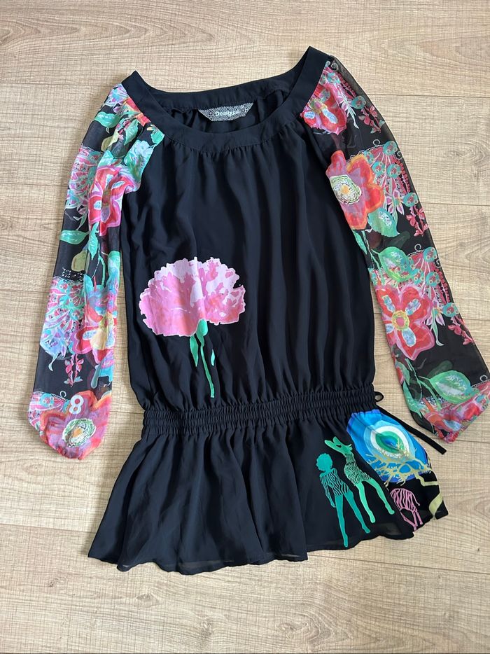Robe courte ou tunique Desigual taille M jamais portée - photo numéro 7