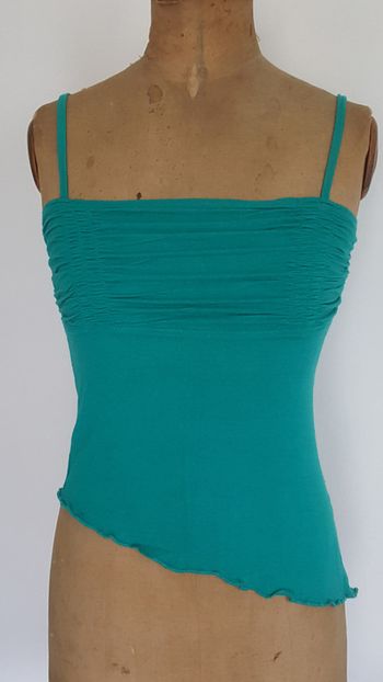 Débardeur asymétrique turquoise NEUF 38