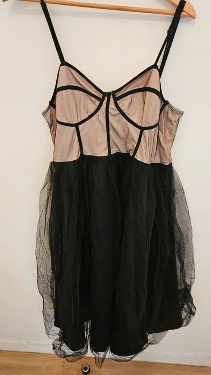 Robe à voile noir - photo numéro 4