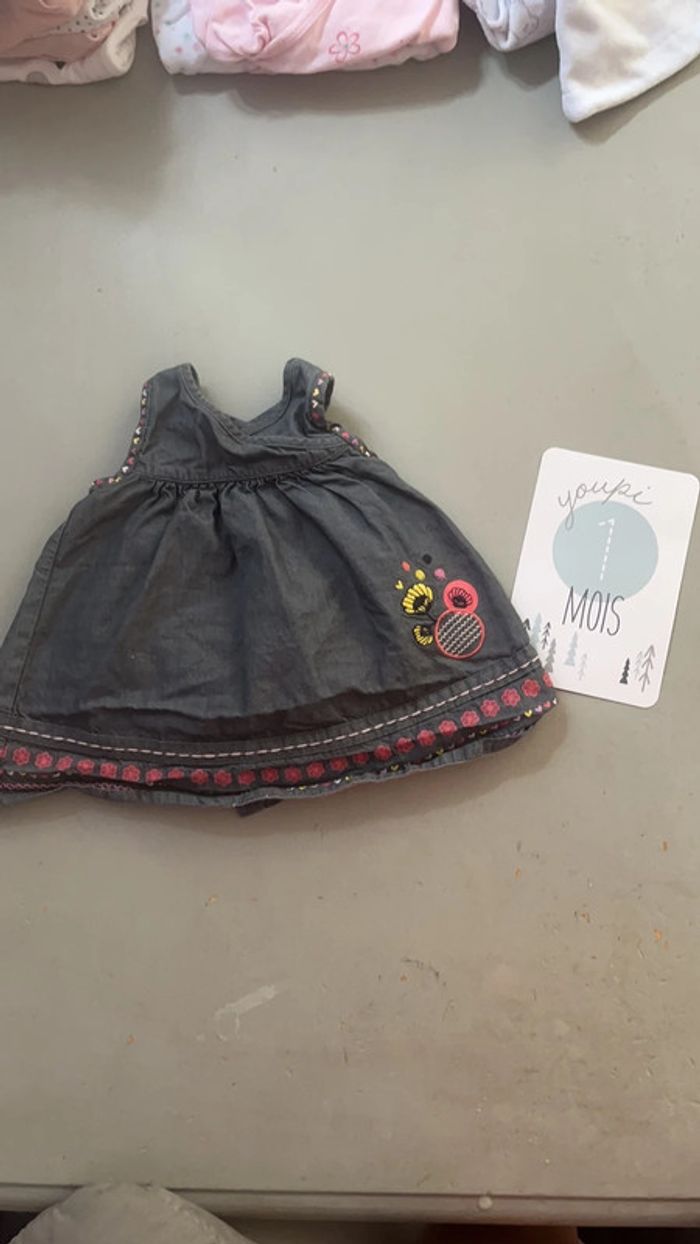 Robe sans manches