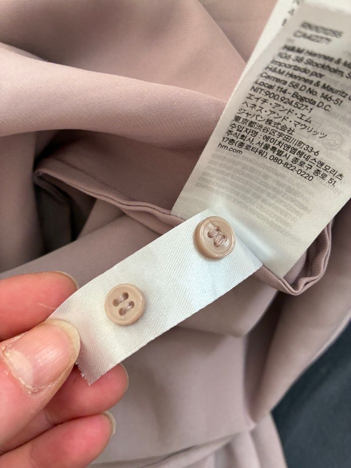 Chemise satinée mauve H&M – Taille S – Très bon état - photo numéro 3