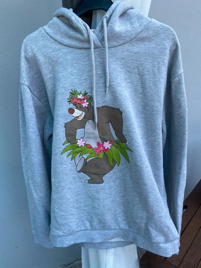 Sweat  capuche Disney taille s