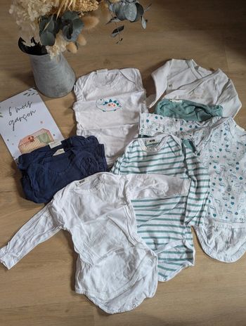 Lot de 8 bodies Mots d'enfants 6 mois