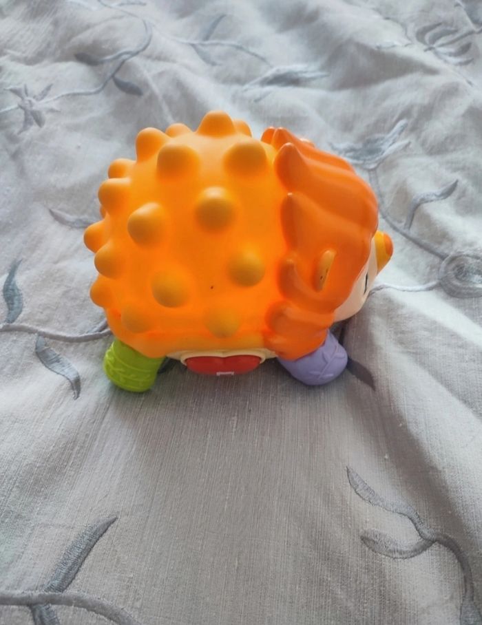 Jouet hérisson lumineux avec musique - photo numéro 4