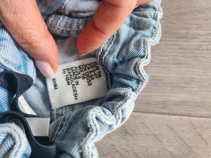 Short en jean H&M - photo numéro 2