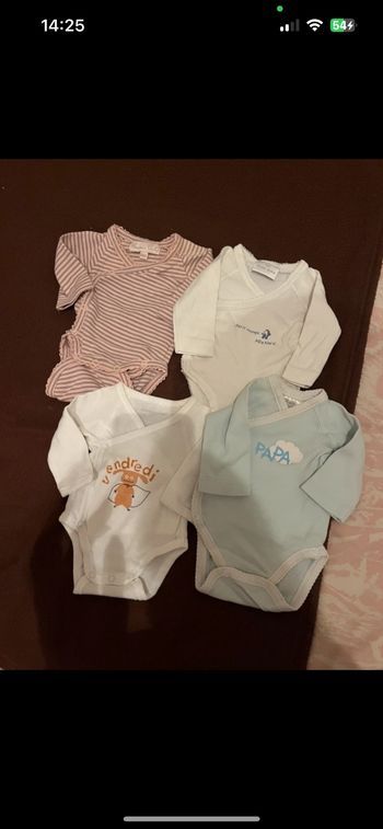 Lot de 4 bodies naissance bébé fille