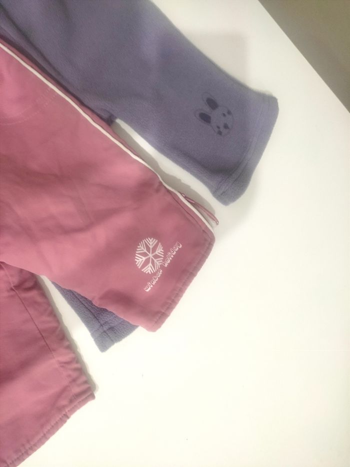 Lot pantalons d'hiver bébé fille 6 mois - photo numéro 2
