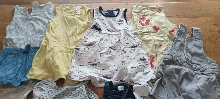 Lot vêtements fille été 12/18mois - photo numéro 4