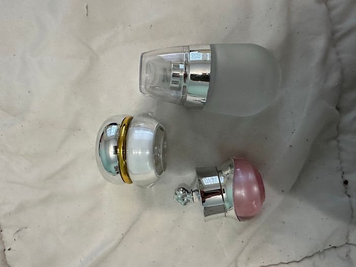 Lot de contenants cosmétiques vides décoratif