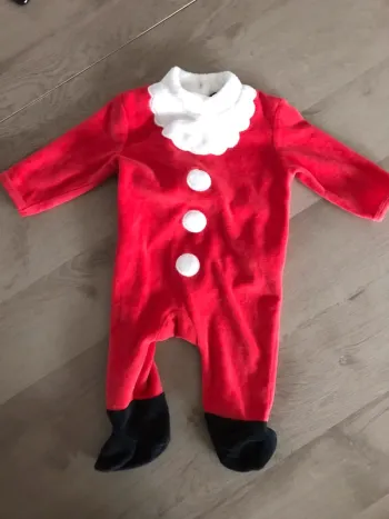 Dors bien en velours père Noël 6 mois
