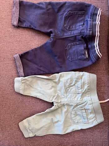2 pantalons 