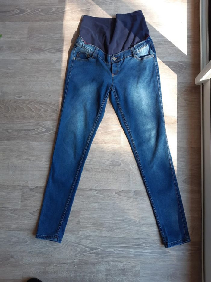 Jean grossesse taille 40 la halle maternité Achat occasion