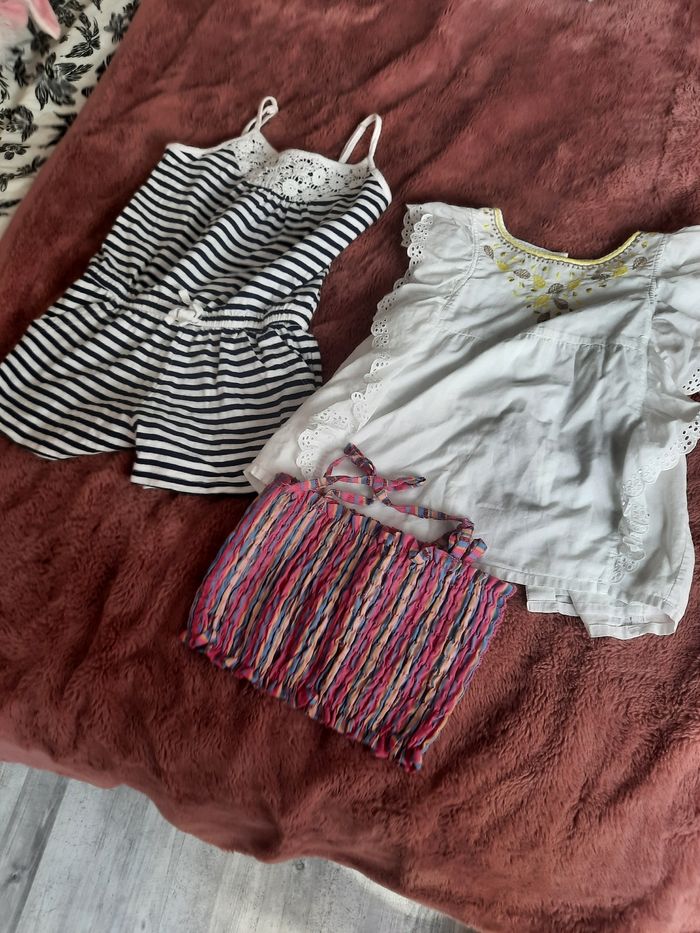 Lot vêtements 6 ans - photo numéro 5