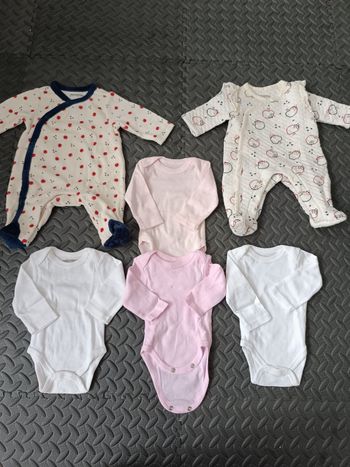Lot bébé fille naissance
