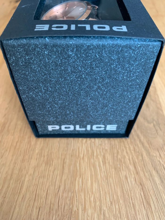 Montre Police neuve - photo numéro 10