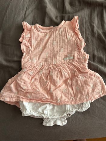 Robe 1 mois