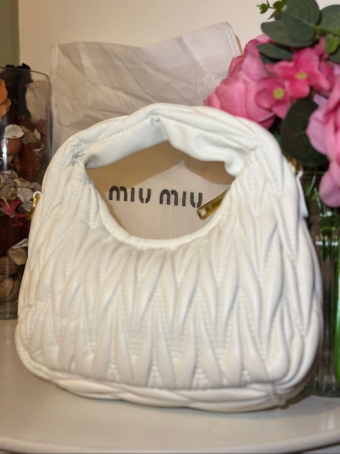 Sac Miu Miu matelassé blanc - photo numéro 7