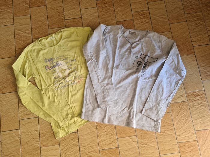Lot 2 t-shirts manches longues / Taille 14 ans