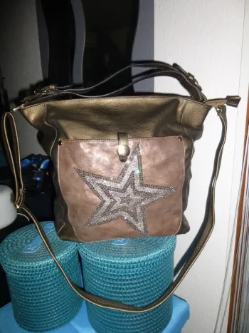 très jolie sac motif étoile grande capacité neuf