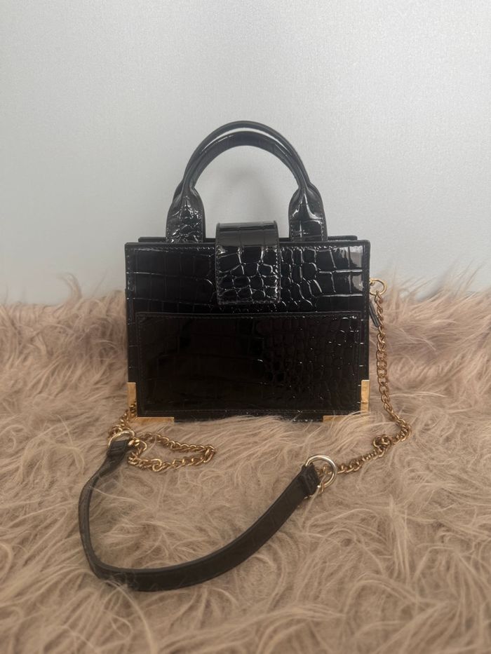 Sac à main noir laqué effet croco - photo numéro 2