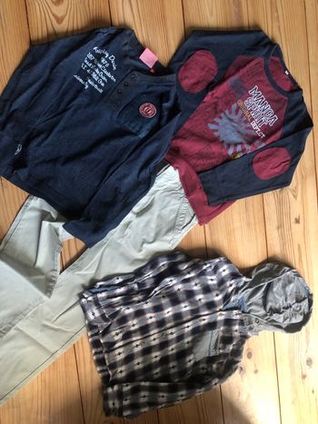 Ensemble garçon 8 ans ,pantalon et hauts