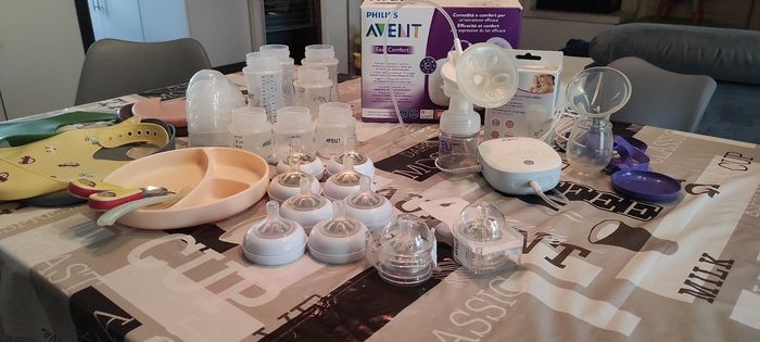 Gros lot allaitement Philips Avent Natural  : tire-lait bib...