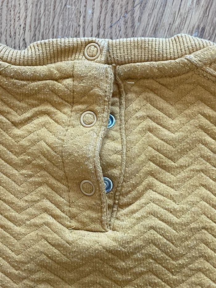 Sweat jaune moutarde Winnie 3 ans - photo numéro 4