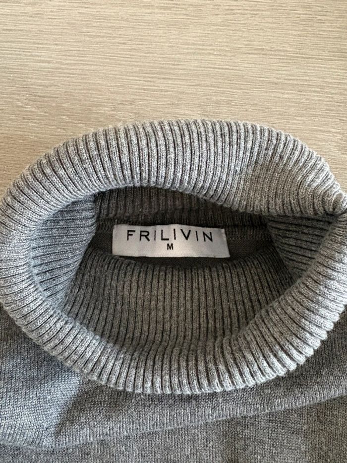 Pull léger col roulé - photo numéro 2
