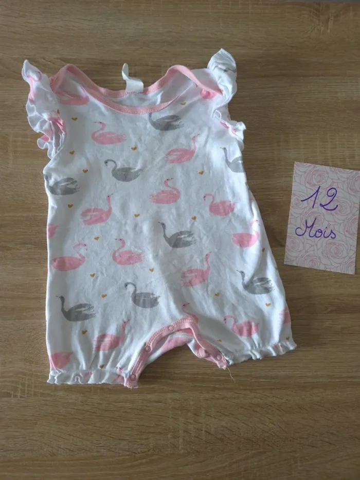 Barboteuse cygne rose 12 mois