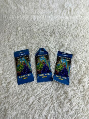 Lot de 3 paquets de cartes minecraft.