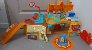 Maison cory bolides