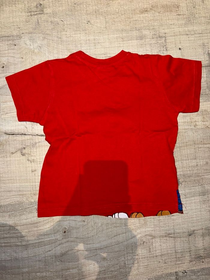 T-shirt rouge - photo numéro 2