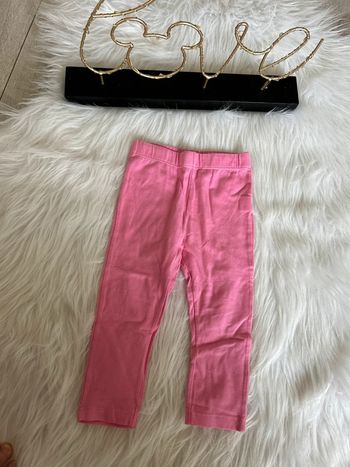 Très beau legging rose 🥰 taille 12 mois tex