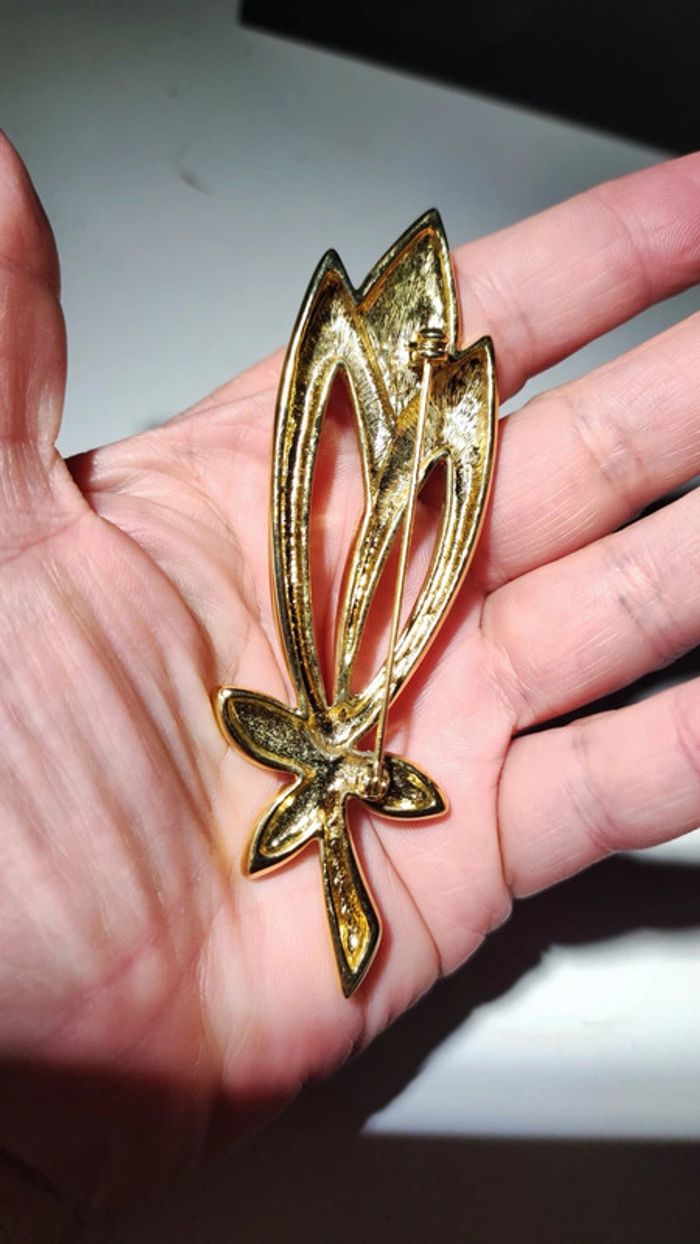 Superbe broche strass et dorée - photo numéro 4