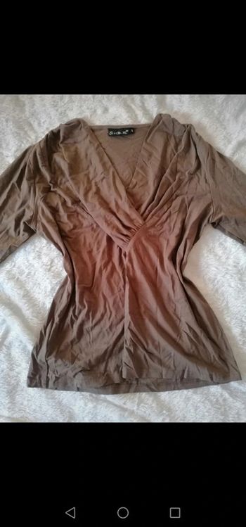 T-shirt marron Sub. R