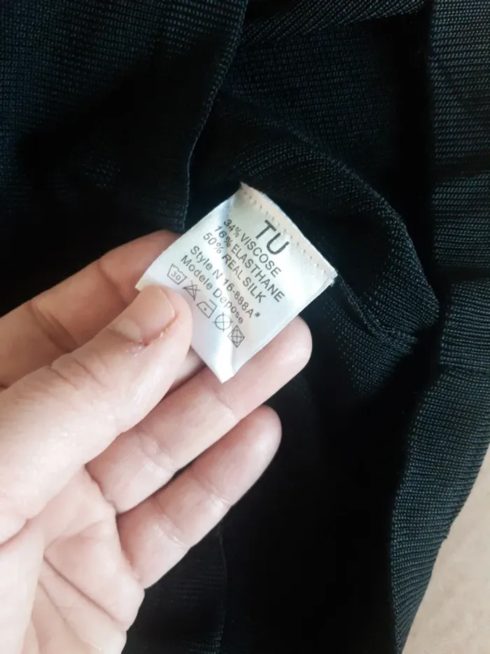 Joli petit haut taille unique - photo numéro 4