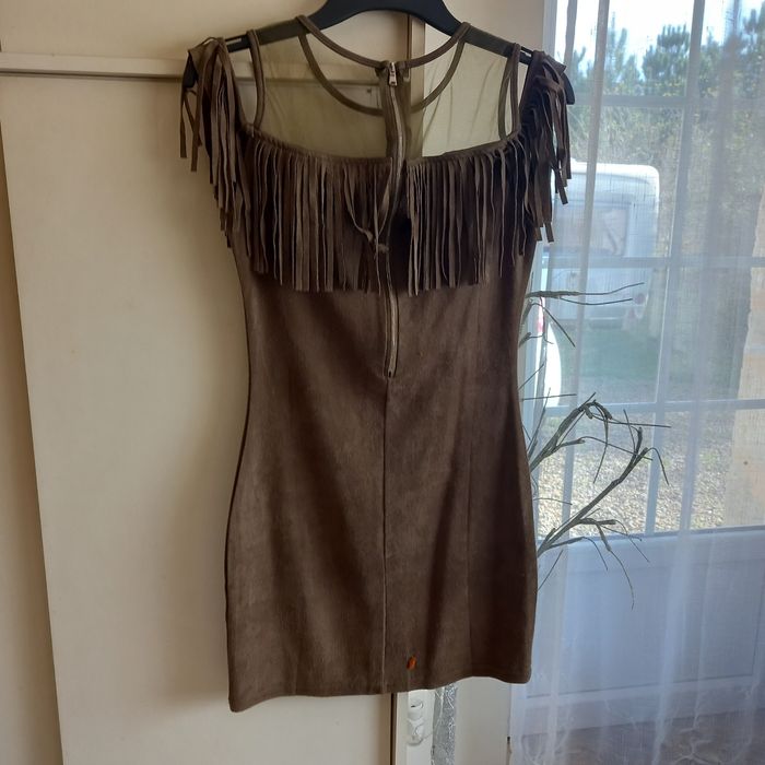 Robe marron - photo numéro 4
