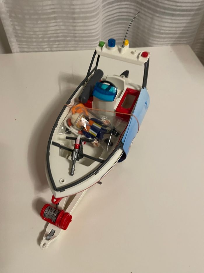 Playmobil Bateau de pompiers sur remorque 4823 - photo numéro 2