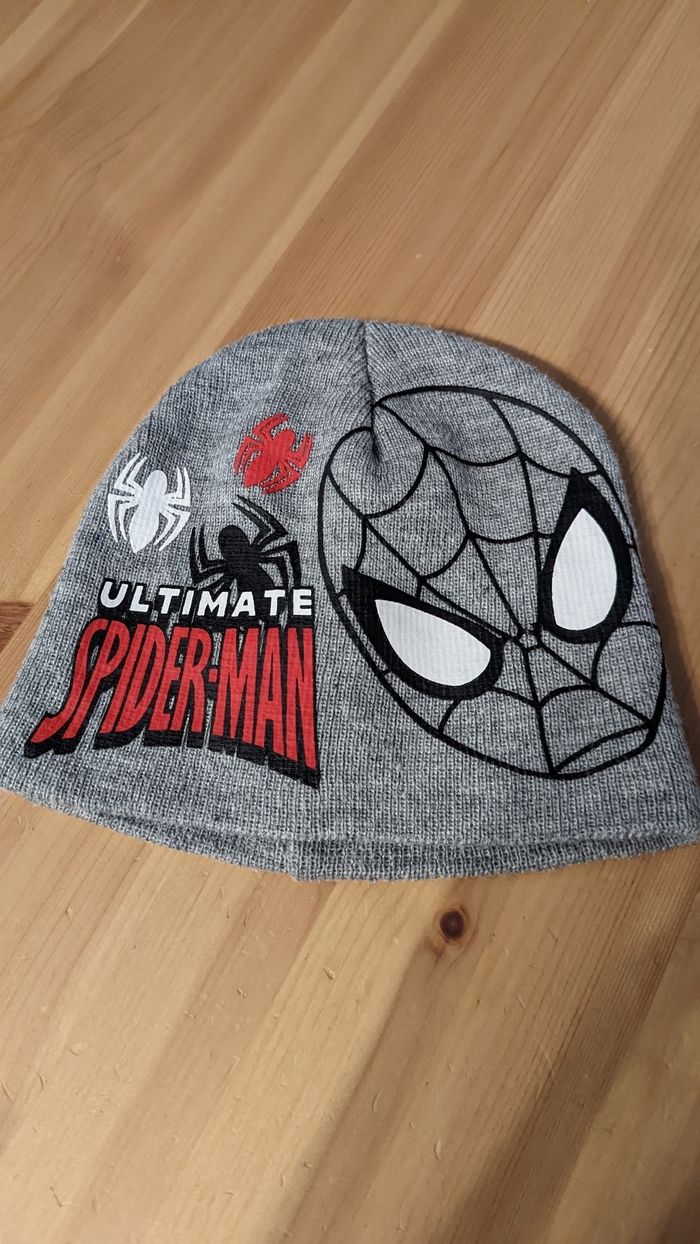 Bonnet Spiderman taille 52