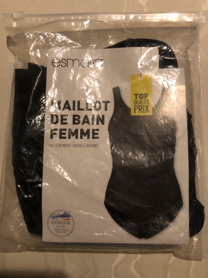 Maillot de bain noir T 40 NEUF - photo numéro 9