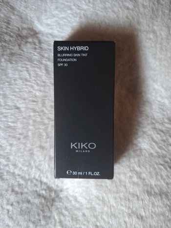Kiko fond de teint teinte Ivory