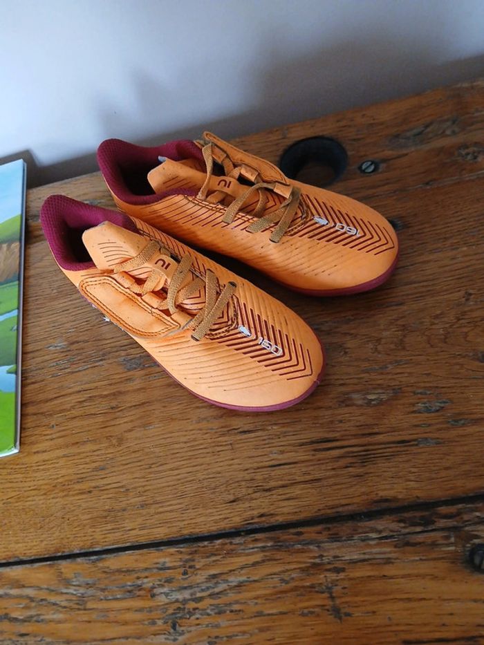 Chaussure  foot 30